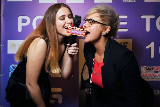 В ресторане «Рыба Мечты» вручили премию «ТОП-100 по версии Popcake.tv»