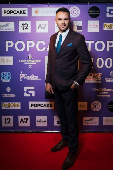 В ресторане «Рыба Мечты» вручили премию «ТОП-100 по версии Popcake.tv»
