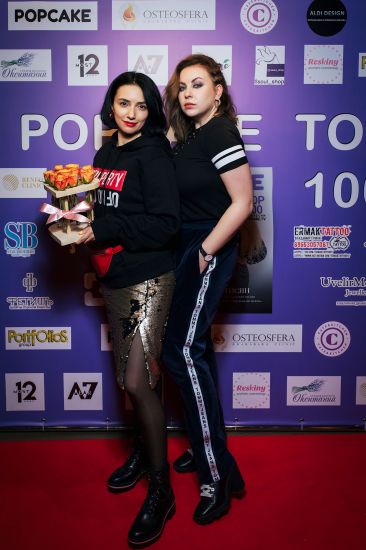 В ресторане «Рыба Мечты» вручили премию «ТОП-100 по версии Popcake.tv»