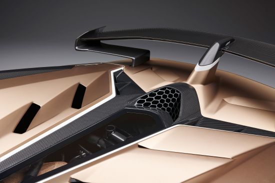 Компания Automobili Lamborghini представила Aventador SVJ Roadster в рамках Женевского автосалона 2019
