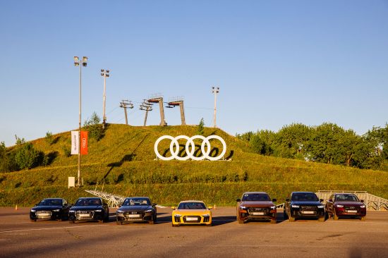 Поклонники Audi провели удивительный полный драйва и ярких эмоций уикенд, посетив Audi quattro Camp 2019 в Яхроме