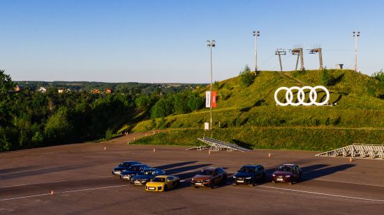 Поклонники Audi провели удивительный полный драйва и ярких эмоций уикенд, посетив Audi quattro Camp 2019 в Яхроме