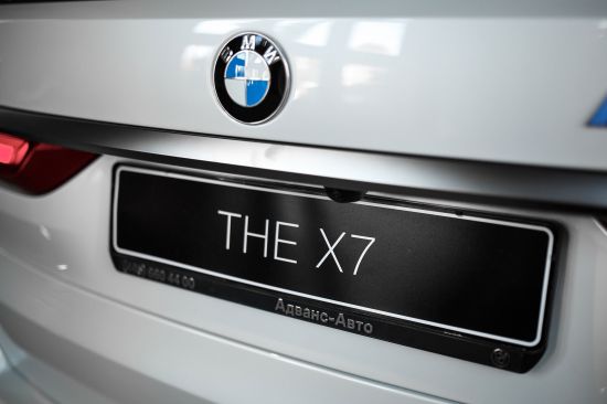 BMW – это масштаб: Адванс-Авто провел прием для VIP-гостей и представил новые модели BMW X7 и BMW 7 серии на площадке Loft #4