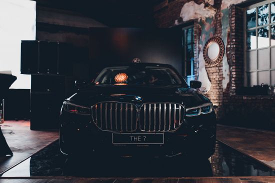 BMW – это масштаб: Адванс-Авто провел прием для VIP-гостей и представил новые модели BMW X7 и BMW 7 серии на площадке Loft #4