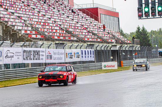 ПРИ ПОДДЕРЖКЕ CASTROL ПРОШЕЛ II-Й ЭТАП MOSCOW CLASSIC GRAND PRIX 2019