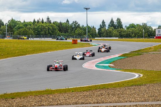 ПРИ ПОДДЕРЖКЕ CASTROL ПРОШЕЛ II-Й ЭТАП MOSCOW CLASSIC GRAND PRIX 2019