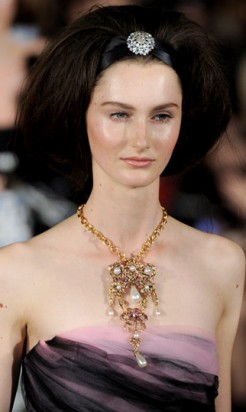 Oscar de la Renta. Колье. Сезон осень-зима 2012-2013