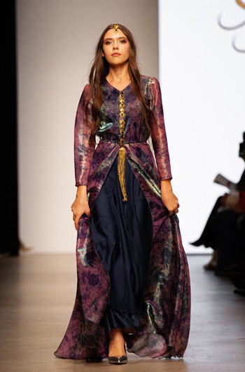 Показ FashionTime Designers, сезон SS20, прошел в рамках Mercedes-Benz FWR