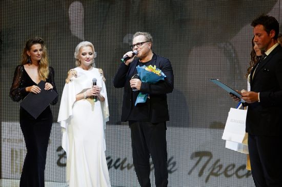 Журнал MODA topical и Центр Красоты и Здоровья Best представили 10-ю ежегодную звездную премию «Прорыв Года 2019»!