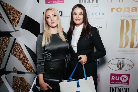 Журнал MODA topical и Центр Красоты и Здоровья Best представили 10-ю ежегодную звездную премию «Прорыв Года 2019»!