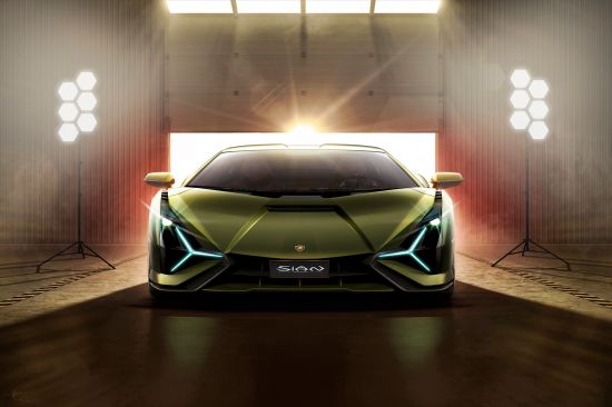 Компания Lamborghini и Массачусетский технологический институт патентуют новую технологию для производства суперконденсаторов