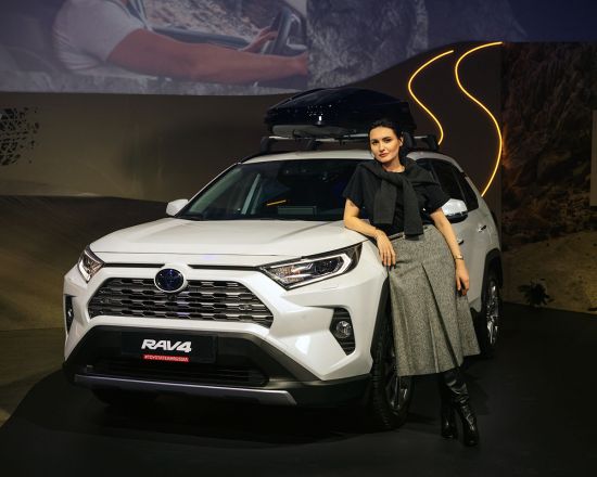Шоу RAV4STORY в Москве: гости перенеслись в стихию внедорожников и увидели новый Toyota RAV4