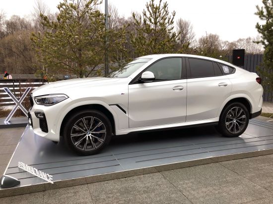 Зимняя сказка в Сколково с новым BMW X6 от Адванс-Авто