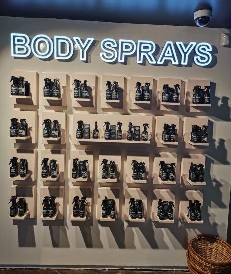 Парфюмерная библиотека Lush