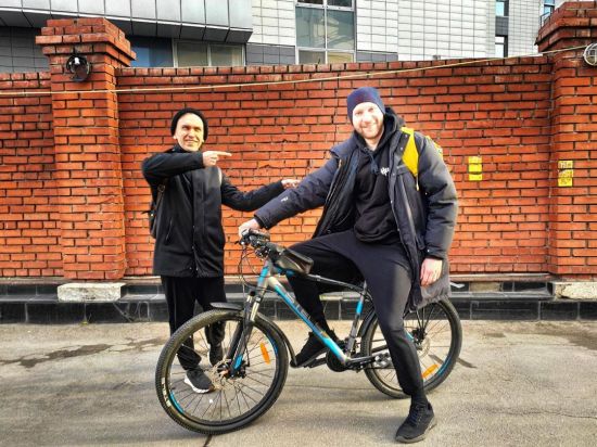 Молодые актеры массово подались в курьеры