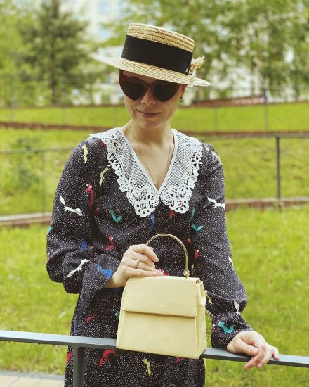 instagram/bruhunova/