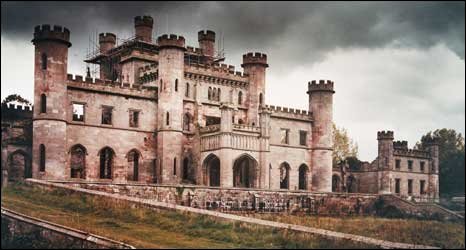 Дворец Lowther Castle