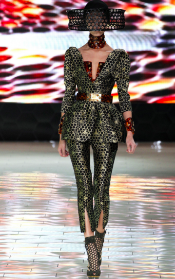 Alexander McQueen. Модные ремни весна-лето 2013