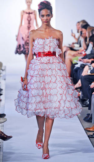Oscar de la Renta. Модные ремни весна-лето 2013