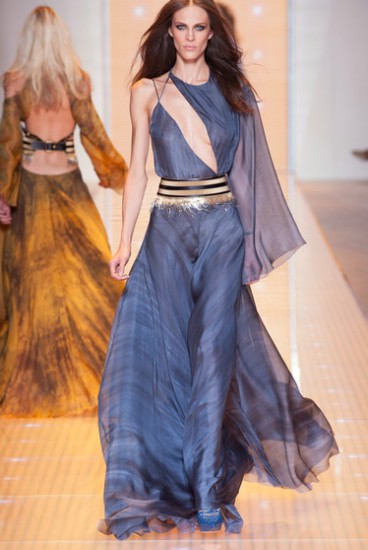 Versace. Модные ремни весна-лето 2013