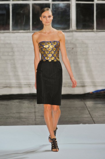 Altuzarra. Металлический блеск