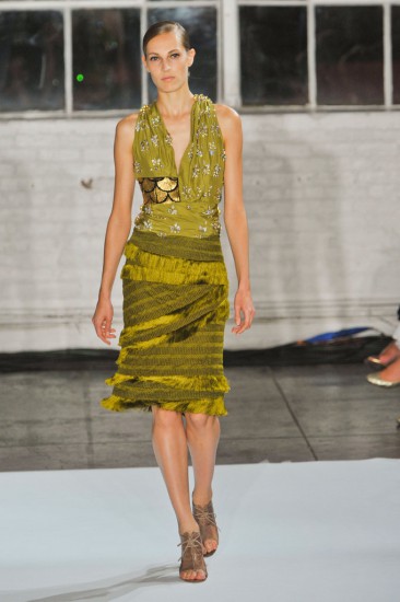 Altuzarra. Оливковый
