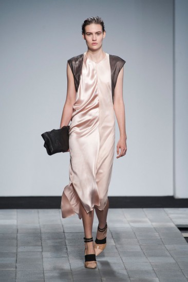 Reed Krakoff. Оттенок льда