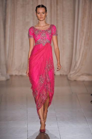Marchesa. Розовый