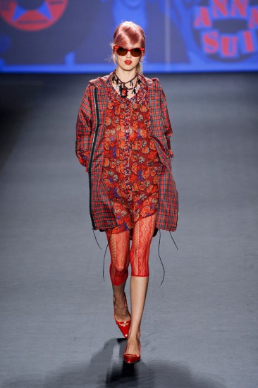 Anna Sui. Красный