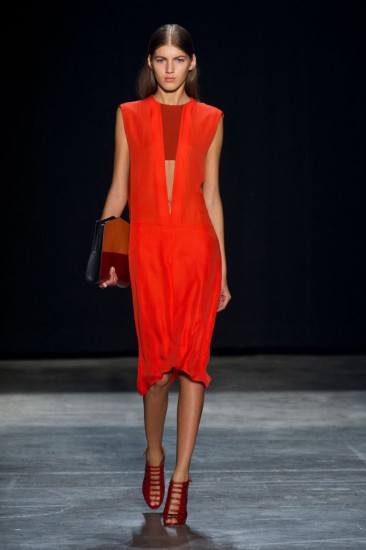 Narciso Rodriguez. Красный