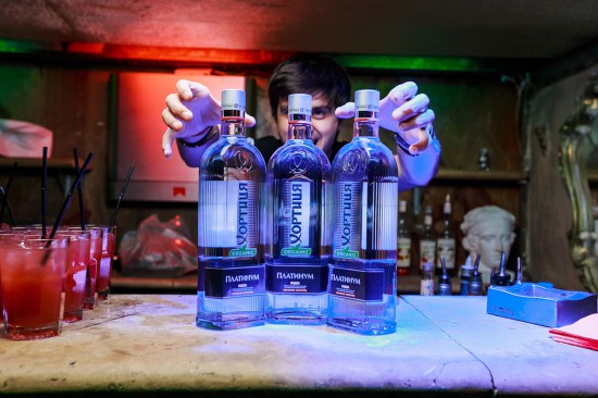 Приятным бонусом был FREE BAR!