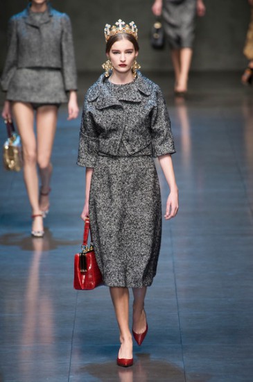 Dolce & Gabbana создали из серого твида приталенные костюмы. Тенденции моды: Осень 2013-Зима 2014 (часть 1)