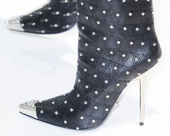 Versace. Модная обувь – зима 2013-14