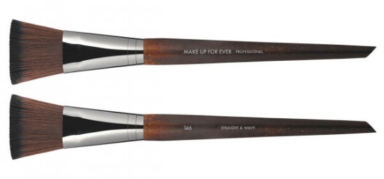 Новогодняя коллекция макияжа и кисти для макияжа от MAKE UP FOR EVER 