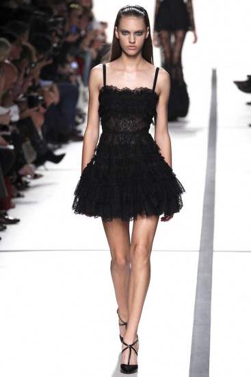 Ellie Saab. Весна-лето 2014