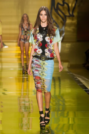 Versace. Весна-лето 2014