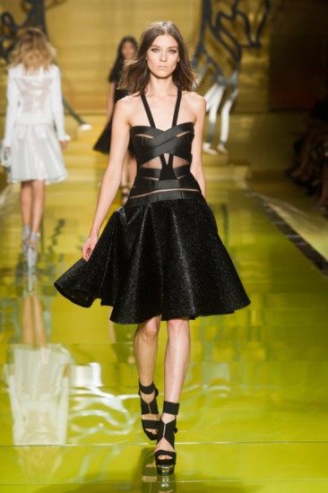 Versace. Весна-лето 2014