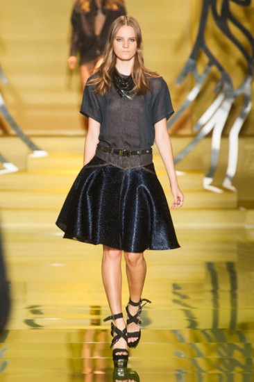 Versace. Весна-лето 2014