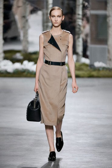 Коллекция BOSS Womenswear, созданная под руководством креативного директора Джейсона Ву