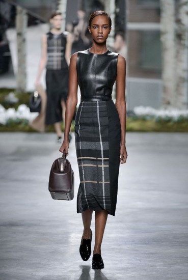 Коллекция BOSS Womenswear, созданная под руководством креативного директора Джейсона Ву