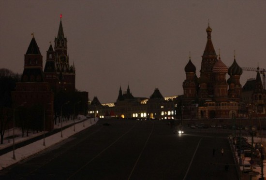 Кремль во время проведения «Часа Земли»