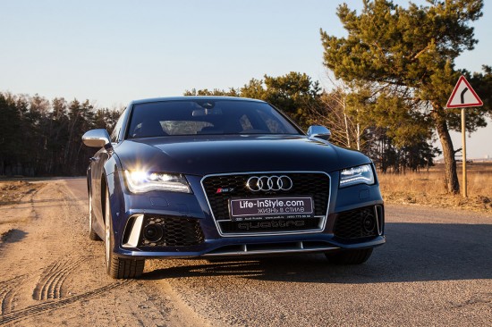 По дорогам начнут плавать корабли! Тест-драйв новой Audi RS 7 Sportback