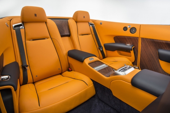 Кабриолет Rolls-Royce Dawn — бескомпромиссная роскошь в мире автомобилей