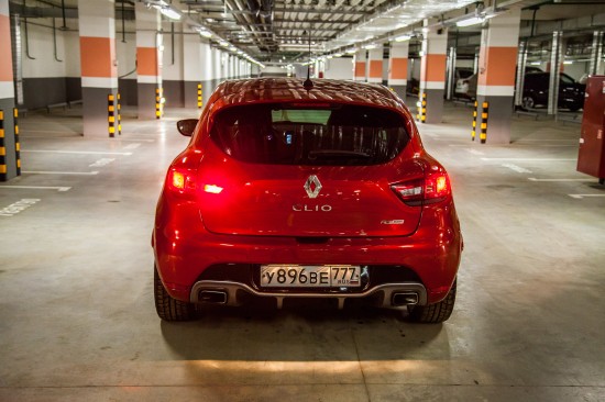 Renault Clio RS – тестируем изящного «француза»