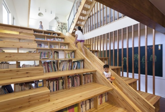 Библиотека с горкой – необычный дом в Корее