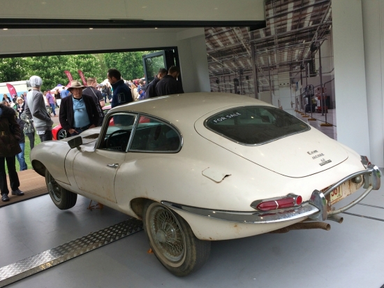 Автомобили Jaguar на Королевском фестивале в Виндзоре_1